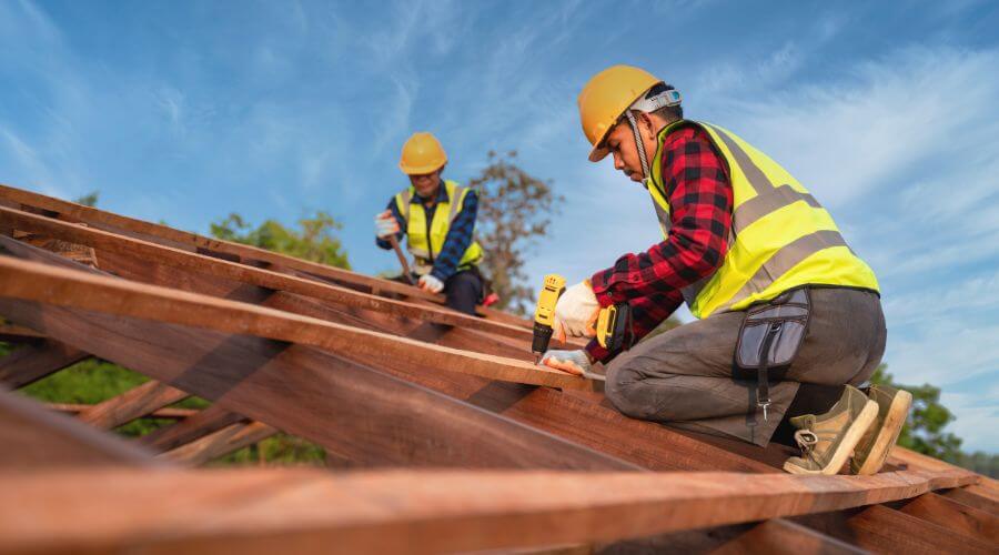 Professional Flat Roofing Installation services in Los Indios, TX